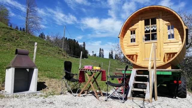 Auszeit-Wohnfass, Ober Mörisegg